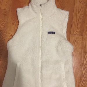 Got as a gift with no gift receipt, too big